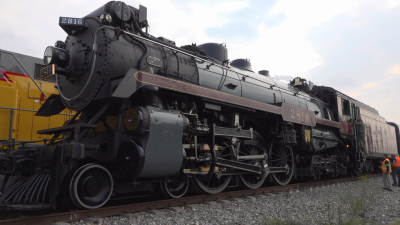 VIDEO Paso por Nuevo Laredo el tren de vapor de Canadian Pacific; recorri&oacute; Canad&aacute;, Estados Unidos y termina en M&eacute;xico