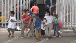 Migrantes varados en Nuevo Laredo representan riesgo de salud