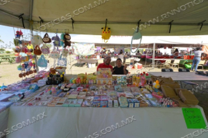 CON GRAN ÉXITO SE REALIZA EL BAZAR DEL DÍA DEL NIÑO