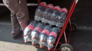 Coca-Cola ordena retirar estos productos por su alto nivel de clorato