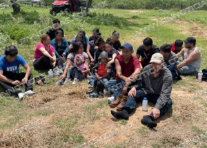 Sector de Laredo detiene intento de tráfico de personas cerca de Hebbronville