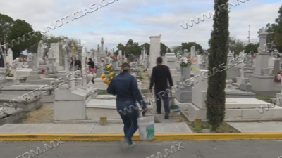 Dan mantenimiento a Panteones municipales para D&iacute;a de Muertos