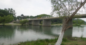 Contaminaci&oacute;n del r&iacute;o mata citricultura