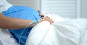 Ni&ntilde;a de 12 a&ntilde;os da a luz a beb&eacute;; fue abusada por su hermano