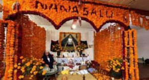 Recuerdan a &ldquo;Mam&aacute; Coco&rdquo; con ofrenda monumental en Michoac&aacute;n