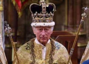 El Rey Carlos lll pospone su agenda para ser tratado de un cancer