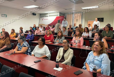 Imparten en ITAVU pl&aacute;tica preventiva contra el c&aacute;ncer de mama