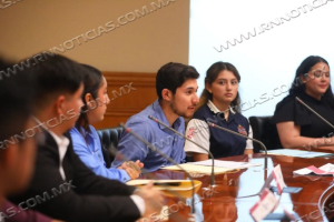 J&Oacute;VENES RECONOCEN APERTURA DEL GOBIERNO MUNICIPAL PARA ESCUCHAR IDEAS