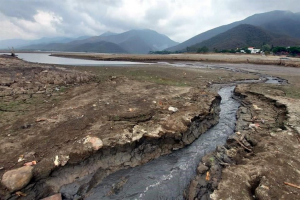 Bajan lluvias nivel de sequ&iacute;a, pero no rellena las presas