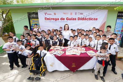 RECONOCEN MAESTROS APOYO DE ALCALDESA CARMEN LILIA CANTUROSAS A LA EDUCACI&Oacute;N