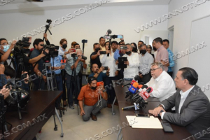 Haremos la transici&oacute;n con transparencia y con apego a la legalidad: Lavin