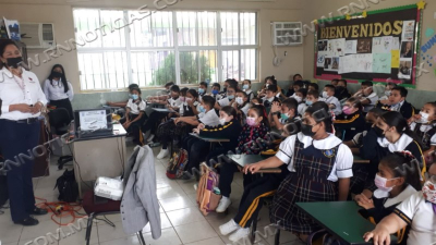 CONTIN&Uacute;A PERSONAL DE TR&Aacute;NSITO CON TALLERES DE EDUCACI&Oacute;N VIAL EN ESCUELAS PRIMARIAS