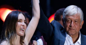 AMLO no irá contra Belinda por deuda con el SAT