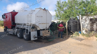 Aumenta distribuci&oacute;n de Agua Potable por calor