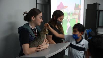 VIDEO Concientizan a ni&ntilde;os acerca de los derechos de las mascotas