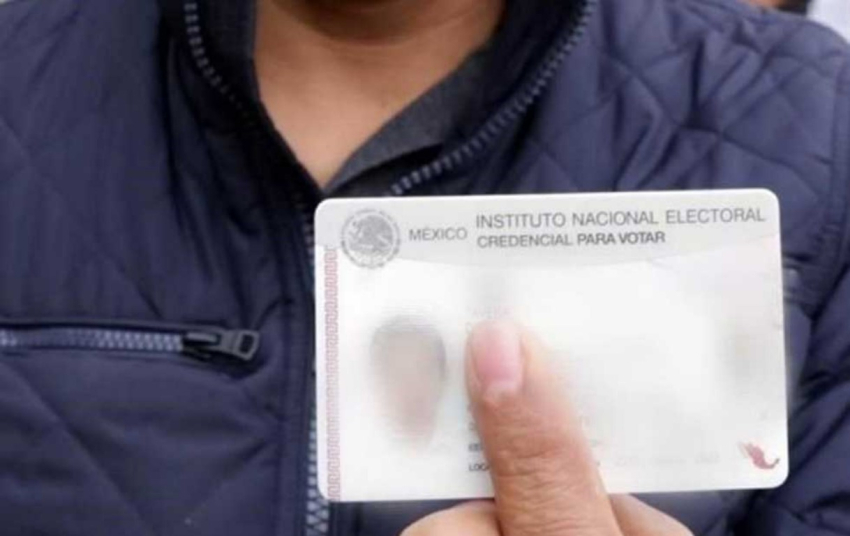 Si adeudas pensión a la mamá de tus hijos no podrás tramitar el INE ni el pasaporte