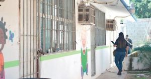 Cacos dejan sin cableado a 2 planteles