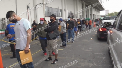Paisanos deben venir vacunados para vacacionar en M&eacute;xico