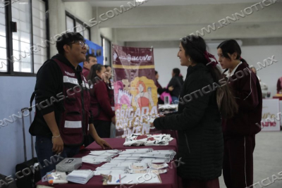 IMJUVE LLEVA BRIGADA &ldquo;CONTACTO JOVEN&rdquo; A ESTUDIANTES DEL PONIENTE DE LA CIUDAD