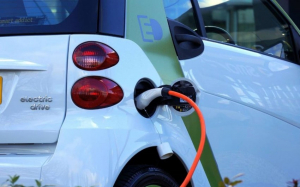 Los autos que usan gasolina desaparecer&aacute;n en el 2035: Uni&oacute;n Europea