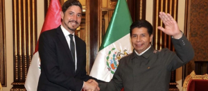 Perú declara “persona non grata” a embajador de México; en 72 horas debe abandonar el país