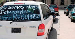 Abaratan la legalizaci&oacute;n de autos "Chocolate"
