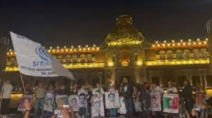 &rsquo;26 de septiembre no se olvida&rsquo;, gritan padres a nueve a&ntilde;os del caso Ayotzinapa