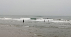 Realizan operativos para evitar la pesca en Playa Miramar