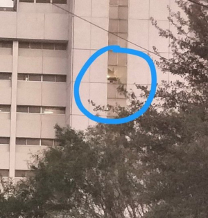 Abuelito se lanza desde el décimo piso de Clínica del IMSS en Monterrey