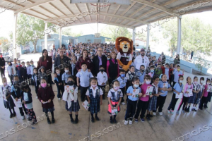 CONCIENTIZA GOBIERNO MUNICIPAL A ESTUDIANTES SOBRE EL CUIDADO DEL MEDIO AMBIENTE
