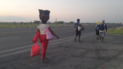 VIDEO Amenazan haitianos con quedarse en M&eacute;xico antes que ser deportados