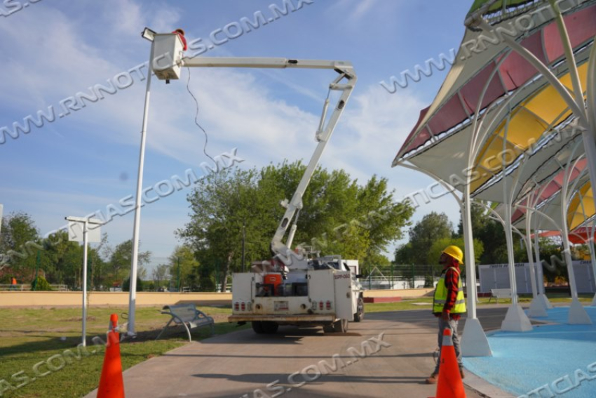 Gobierno De Nuevo Laredo Refuerza Mantenimiento En Parques Y Espacios Públicos Previo A Temporada De Mayor Afluencia