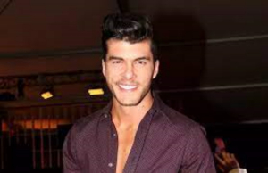 Detienen al actor mexicano Dan Masciatelli en Argentina por abuso sexual infantil