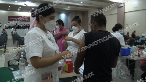 Inicia vacunación segundas dosis Pfizer y sinovac faltantes