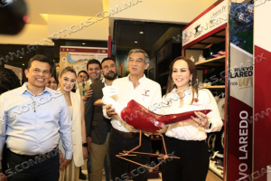 ENCABEZAN GOBERNADOR AM&Eacute;RICO VILLARREAL Y ALCALDESA CARMEN LILIA CANTUROSAS INAUGURACI&Oacute;N DE PUNTO TAMAULIPAS