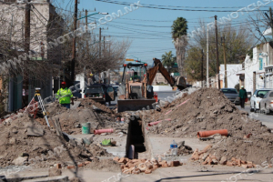 PRESENTAN 40 POR CIENTO DE AVANCE TRABAJOS EN EL COLECTOR 15 DE SEPTIEMBRE