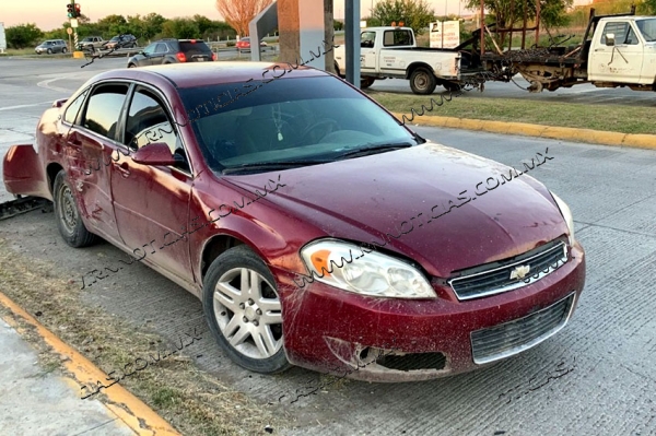 Deja accidente en Nuevo Laredo serios daños materiales