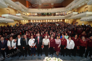 PRESIDENTA MUNICIPAL CARMEN LILIA CANTUROSAS ES MADRINA DE GENERACIÓN DE LA PREPARATORIA MUNICIPAL “ELENA PONIATOWSKA”