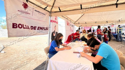 Realizan feria del empleo para j&oacute;venes
