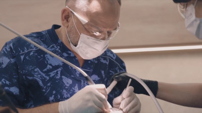 VIDEO Sin afectaciones el turismo m&eacute;dico por baja del d&oacute;lar
