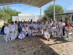 CASA CLUB DEL ADULTO MAYOR CELEBRA LLEGADA DE LA PRIMAVERA CON PRÁCTICA DE YOGA