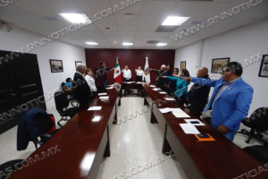 TOMA PROTESTA COMIT&Eacute; DE CONSTRUCTORES; TRABAJAR&Aacute;N PARA FORTALECER INFRAESTRUCTURA DE NUEVO LAREDO