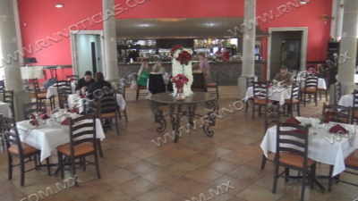 Contin&uacute;a apertura de restaurantes en Nuevo Laredo