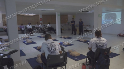 Certifican a elementos de la academia de protecci&oacute;n civil ante asociaci&oacute;n internacional