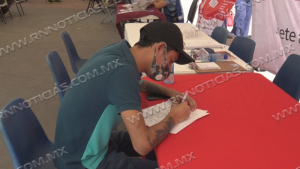 Buscan maquiladoras contratar a estudiantes para contrarrestar falta de manos de obra