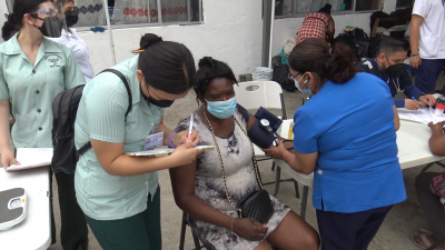 VIDEO Sector salud acerca servicios m&eacute;dicos a poblaci&oacute;n migrante haitiana