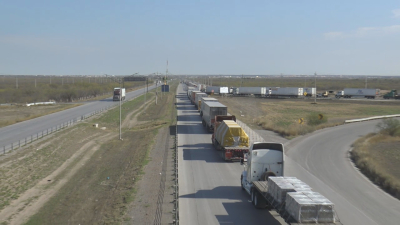VIDEO Inseguridad en carreteras afecta empresas transportistas y choferes