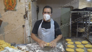 La Providencia, la panadería con más tradición en Nuevo Laredo, prepara las roscas de Reyes por 154 años