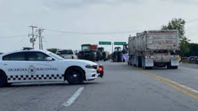 Anuncian bloqueo de la carretera Victoria-Matamoros para este mi&eacute;rcoles