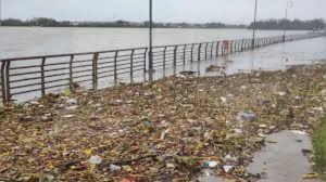 Laguna del Carpintero se desborda tras lluvias